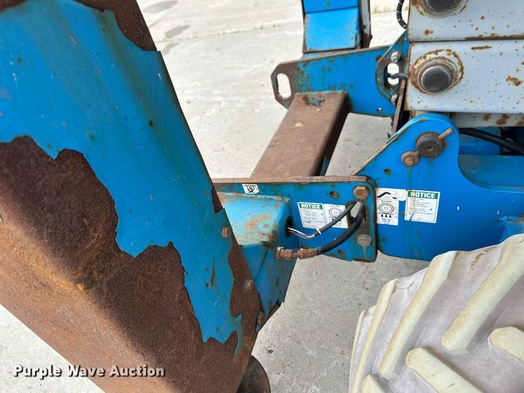 image for item EB2716 2006 Genie GS2668 RT scissor lift