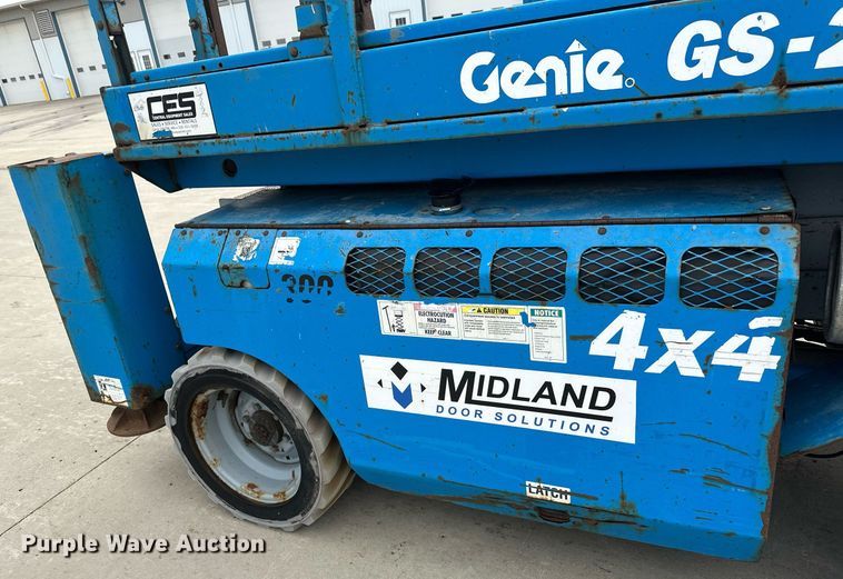 image for item EB2716 2006 Genie GS2668 RT scissor lift