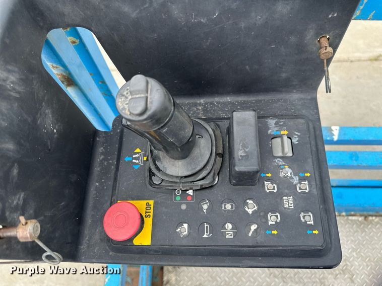 image for item EB2716 2006 Genie GS2668 RT scissor lift