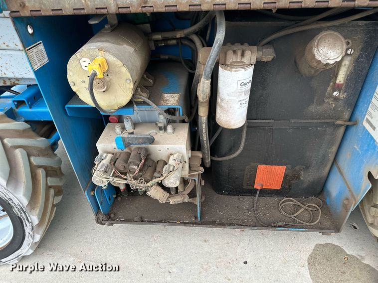 image for item EB2716 2006 Genie GS2668 RT scissor lift