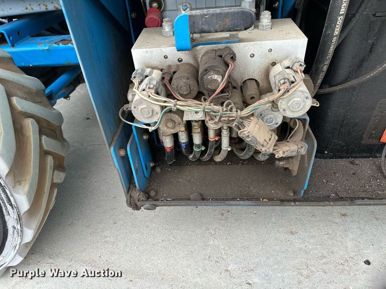 image for item EB2716 2006 Genie GS2668 RT scissor lift