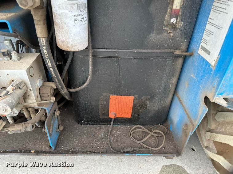 image for item EB2716 2006 Genie GS2668 RT scissor lift