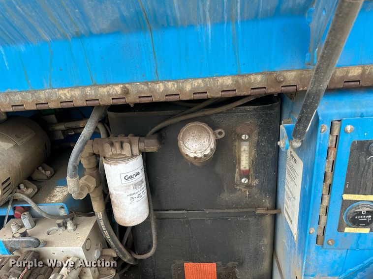 image for item EB2716 2006 Genie GS2668 RT scissor lift