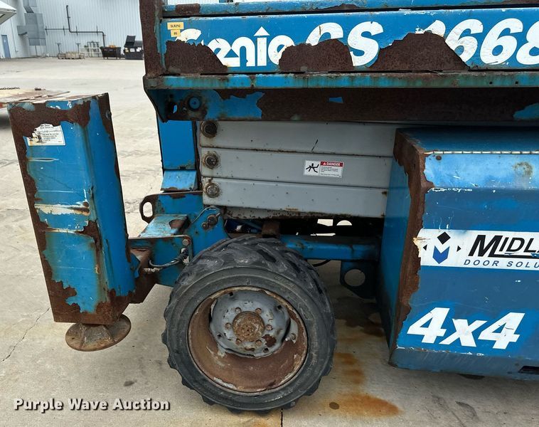 image for item EB2717 2006 Genie GS-2668 scissor lift