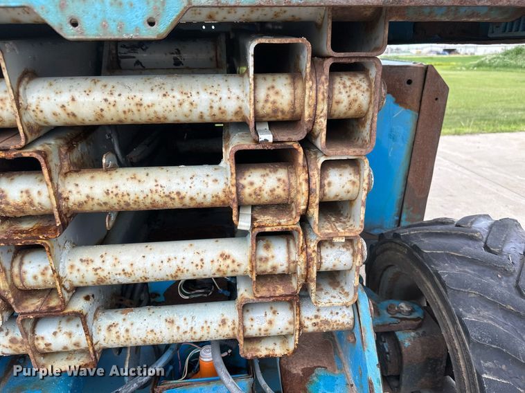 image for item EB2717 2006 Genie GS-2668 scissor lift