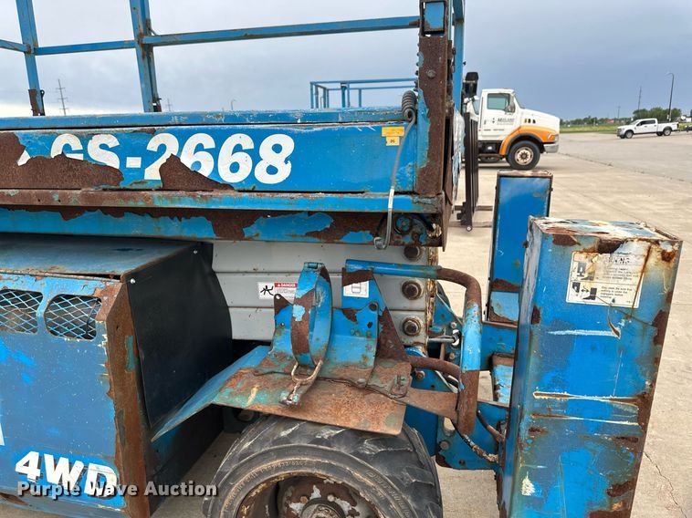 image for item EB2717 2006 Genie GS-2668 scissor lift