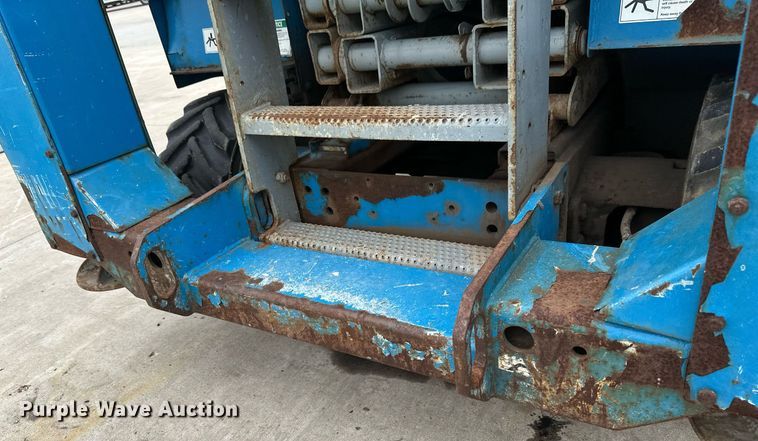 image for item EB2717 2006 Genie GS-2668 scissor lift