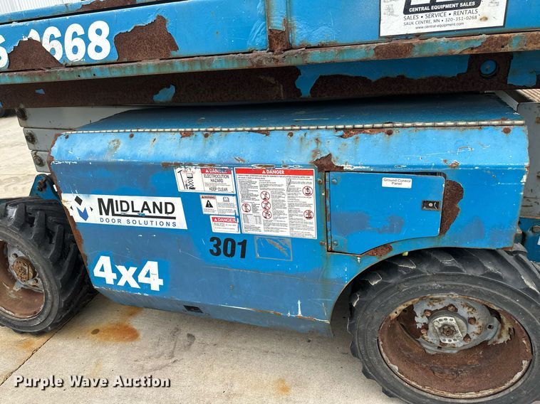 image for item EB2717 2006 Genie GS-2668 scissor lift