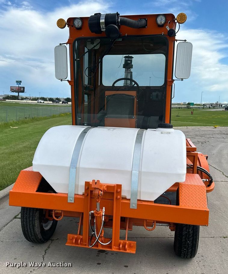 image for item EB2722 2024 Broce RCT350 broom