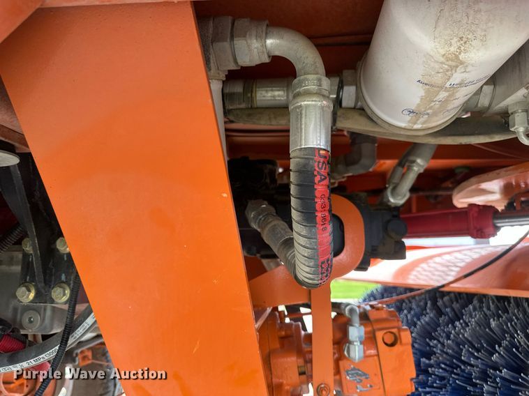 image for item EB2722 2024 Broce RCT350 broom