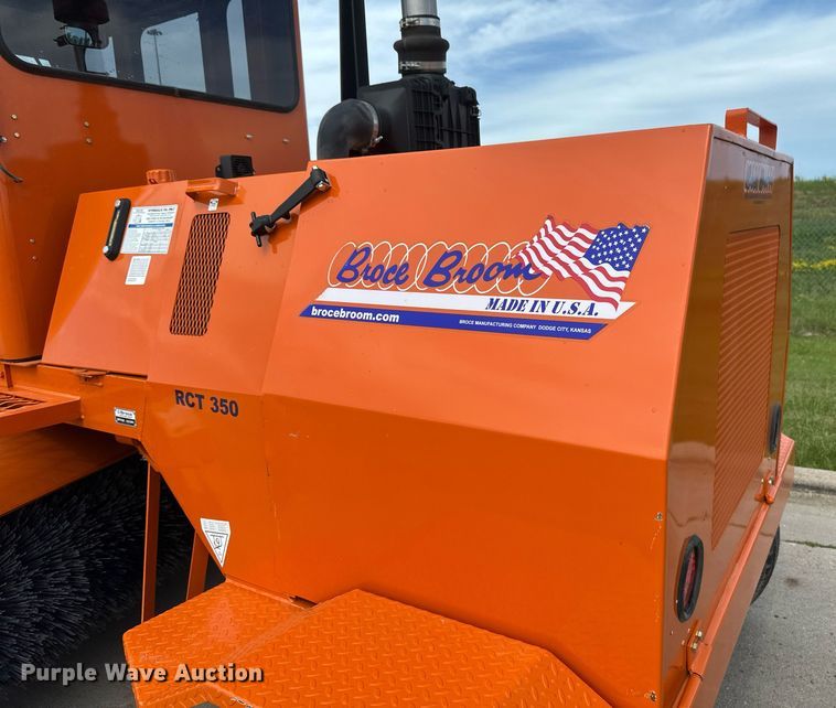 image for item EB2722 2024 Broce RCT350 broom