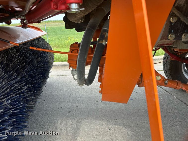 image for item EB2722 2024 Broce RCT350 broom