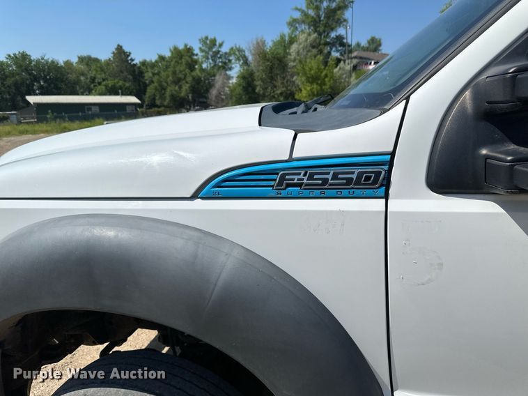 image for item EB2723 2011 Ford F550 Super Duty flatbed truck