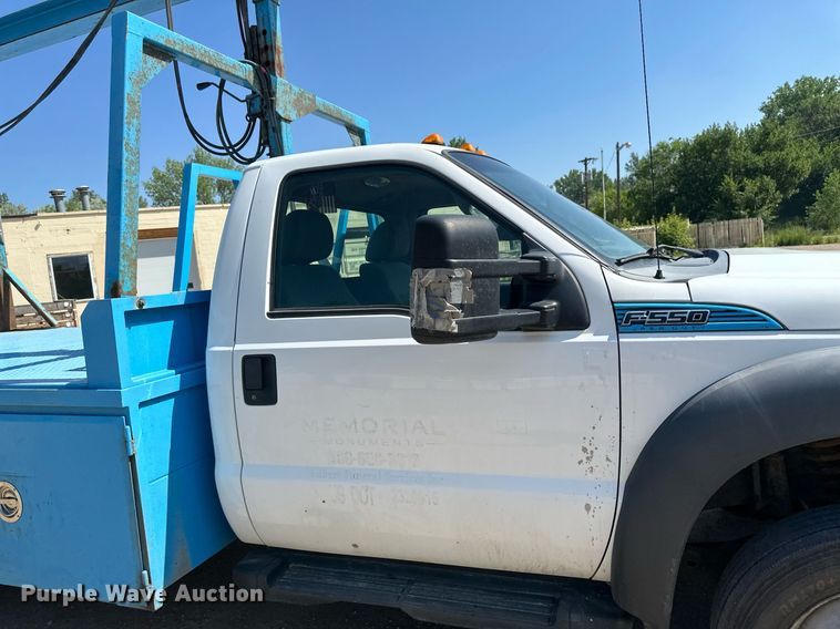 image for item EB2723 2011 Ford F550 Super Duty flatbed truck