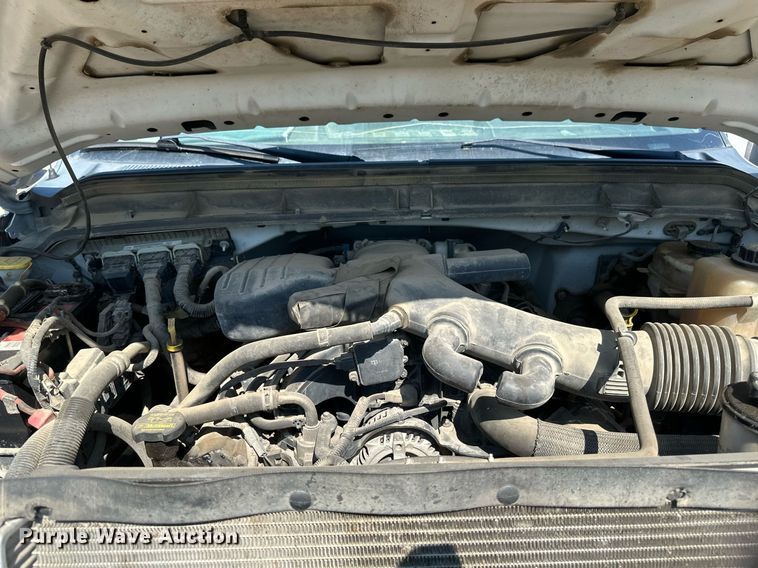 image for item EB2723 2011 Ford F550 Super Duty flatbed truck