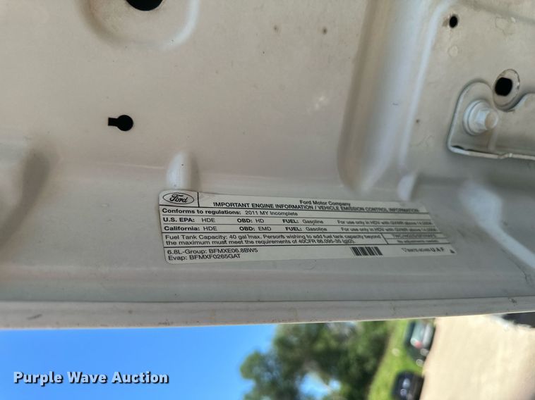 image for item EB2723 2011 Ford F550 Super Duty flatbed truck