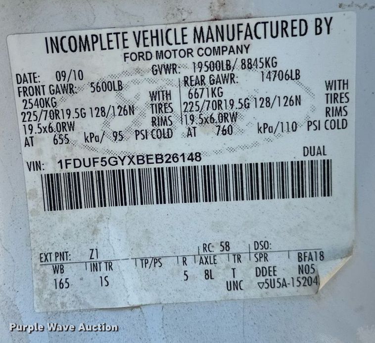 image for item EB2723 2011 Ford F550 Super Duty flatbed truck