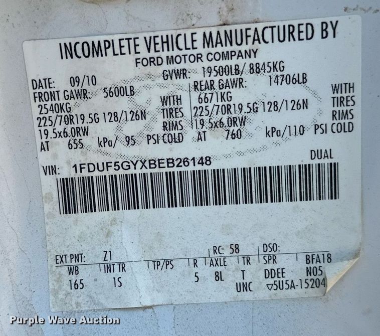 image for item EB2723 2011 Ford F550 Super Duty flatbed truck