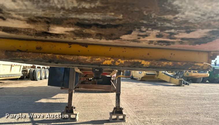 image for item EB2725 1957 Fruehauf tank trailer