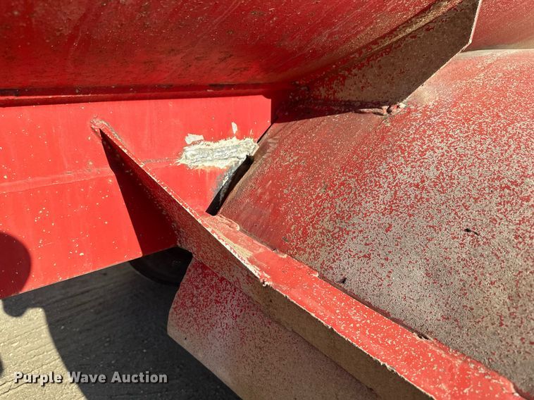 image for item EB2725 1957 Fruehauf tank trailer