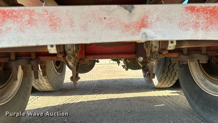 image for item EB2725 1957 Fruehauf tank trailer