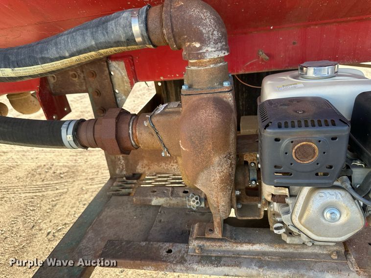 image for item EB2725 1957 Fruehauf tank trailer