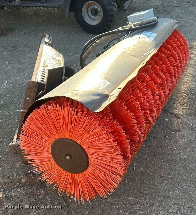 image for item EB2732 Bobcat 66