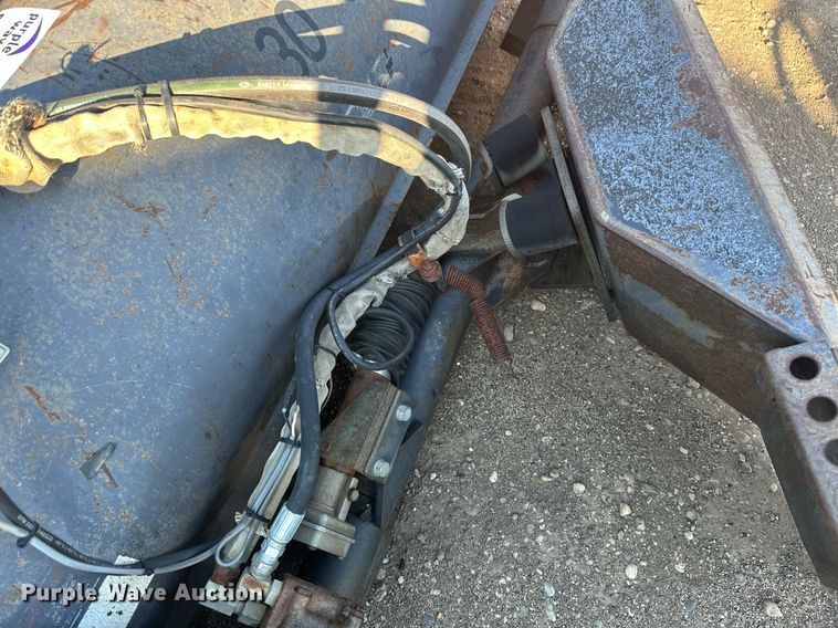 image for item EB2732 Bobcat 66