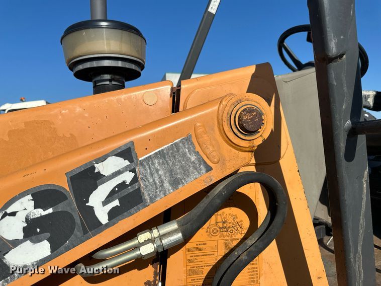 image for item EB2735 2007 Case 570MXT landscape tractor