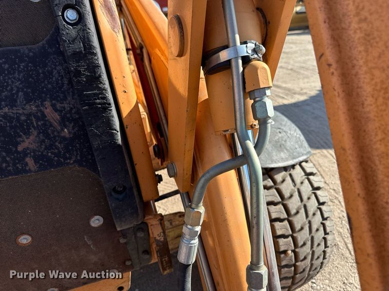 image for item EB2735 2007 Case 570MXT landscape tractor