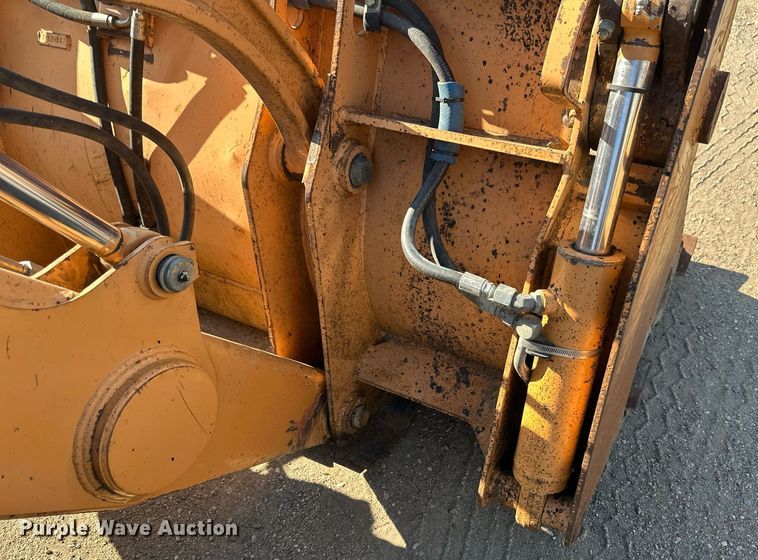 image for item EB2735 2007 Case 570MXT landscape tractor