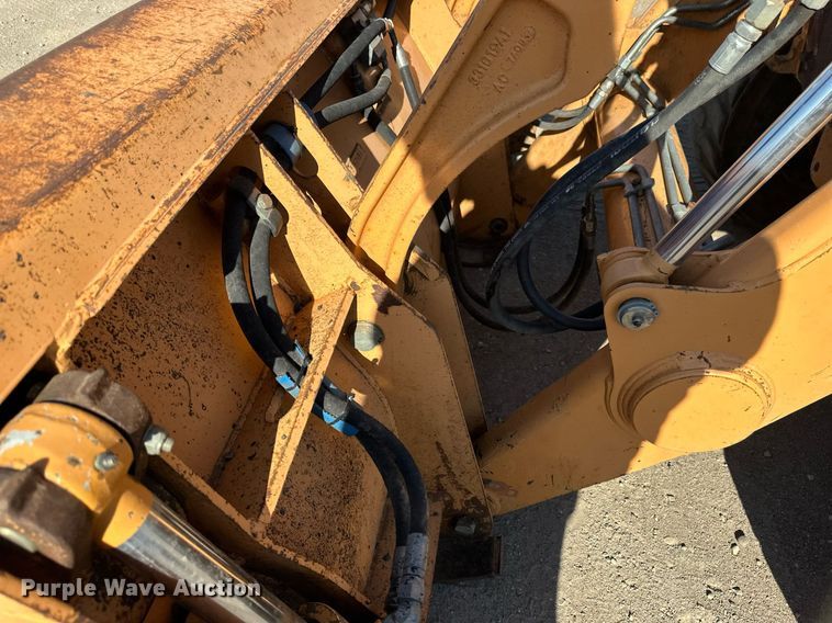 image for item EB2735 2007 Case 570MXT landscape tractor