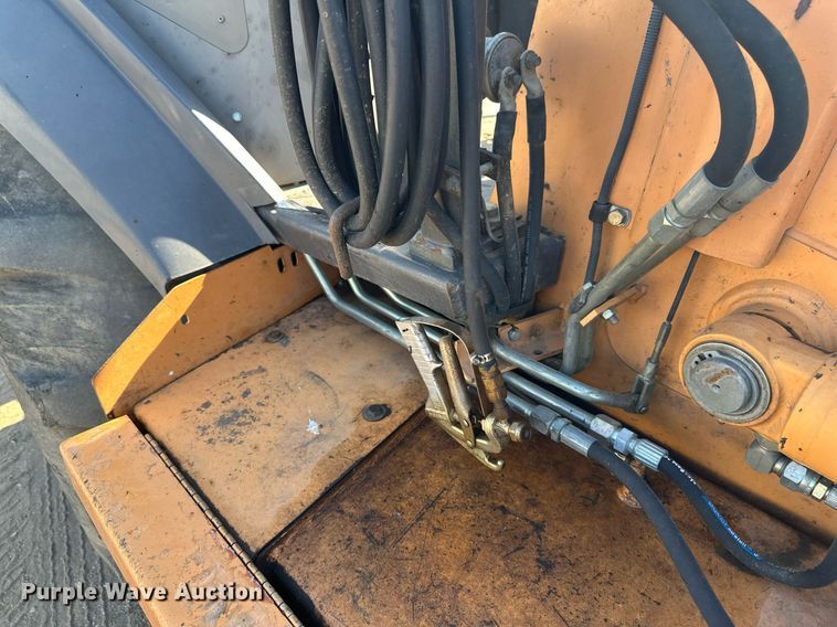 image for item EB2735 2007 Case 570MXT landscape tractor