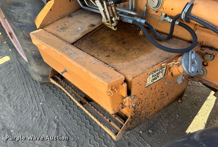 image for item EB2735 2007 Case 570MXT landscape tractor