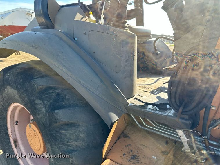 image for item EB2735 2007 Case 570MXT landscape tractor