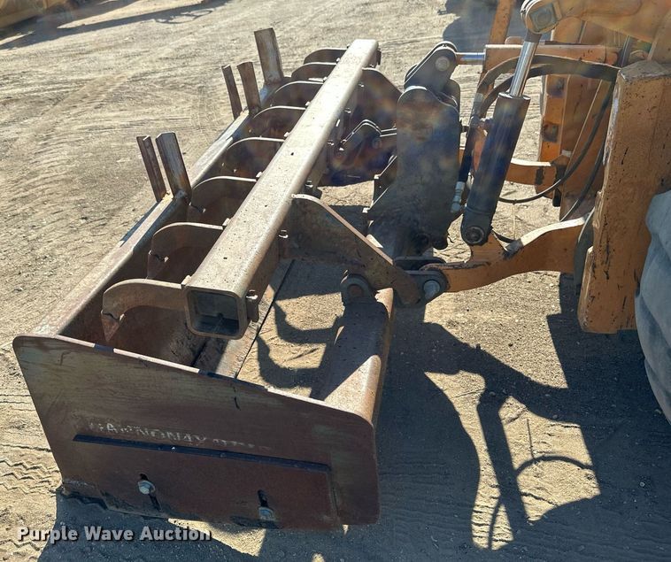 image for item EB2735 2007 Case 570MXT landscape tractor