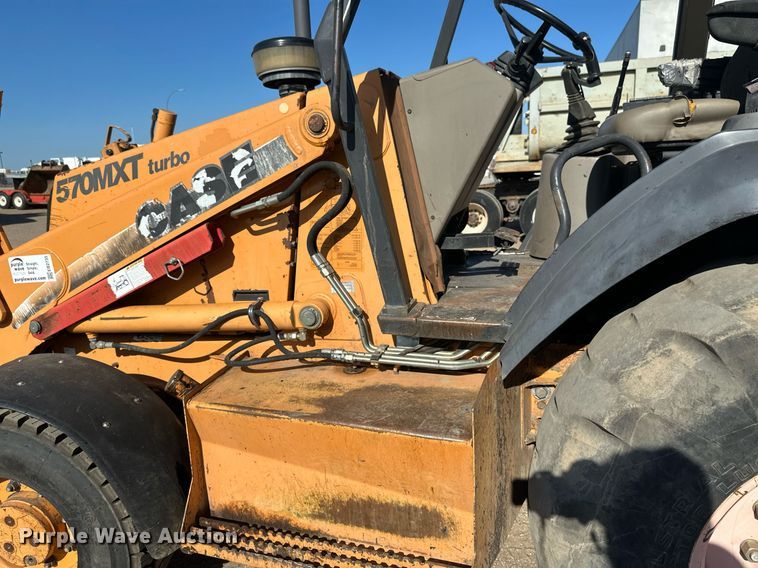 image for item EB2735 2007 Case 570MXT landscape tractor