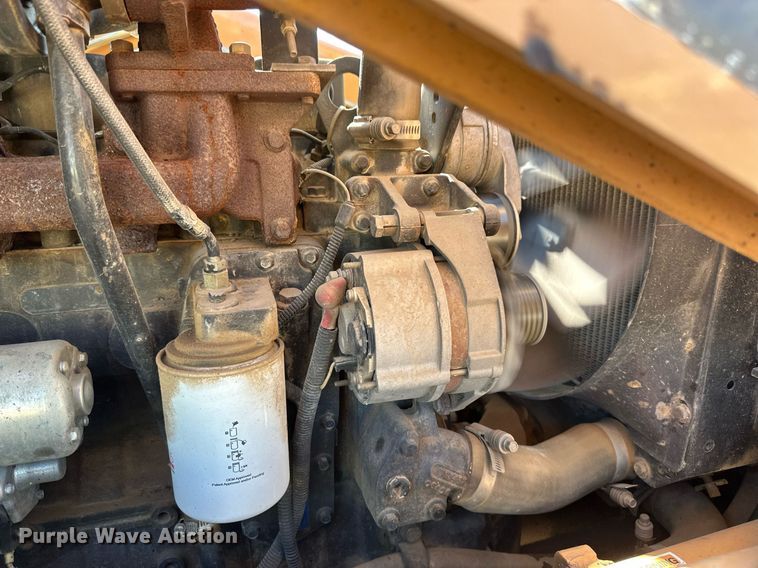 image for item EB2735 2007 Case 570MXT landscape tractor