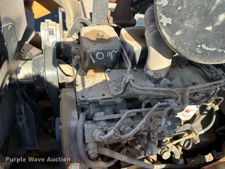 image for item EB2735 2007 Case 570MXT landscape tractor