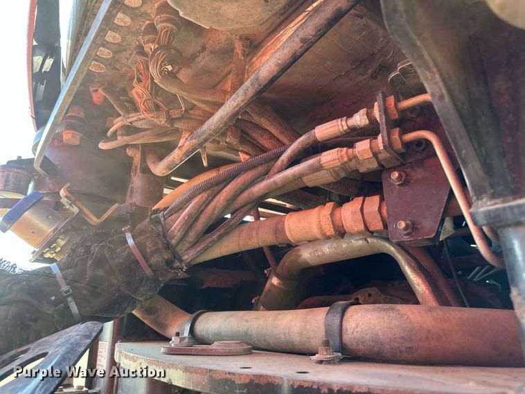 image for item EB2737 2013 Case IH Steiger 550HD Scraper Series 4WD tractor