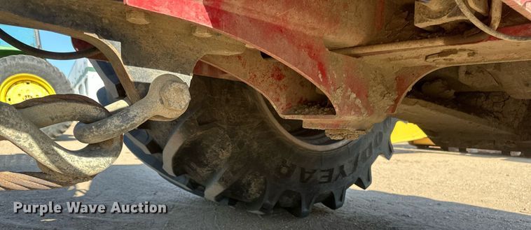 image for item EB2737 2013 Case IH Steiger 550HD Scraper Series 4WD tractor