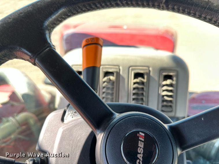 image for item EB2737 2013 Case IH Steiger 550HD Scraper Series 4WD tractor