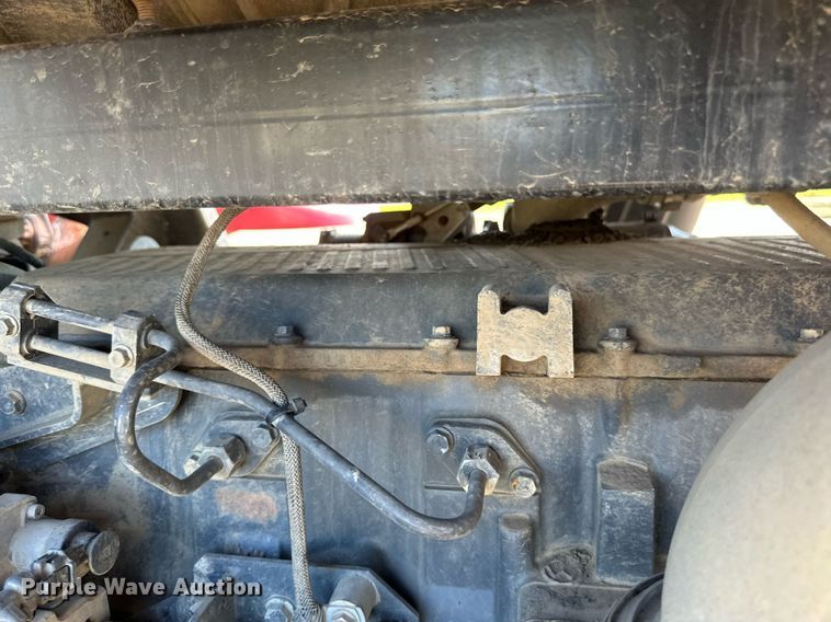 image for item EB2737 2013 Case IH Steiger 550HD Scraper Series 4WD tractor