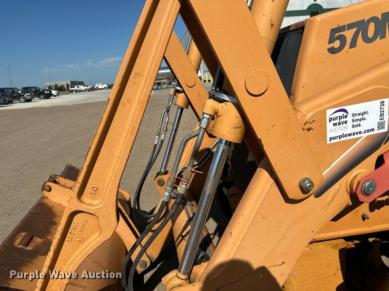 image for item EB2738 2005 Case 570MXT Turbo landscape tractor