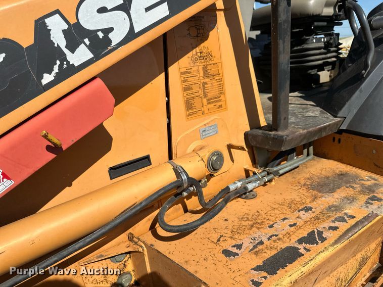 image for item EB2738 2005 Case 570MXT Turbo landscape tractor