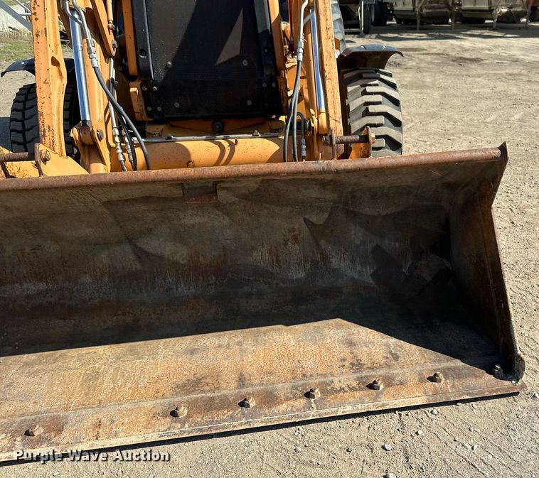 image for item EB2738 2005 Case 570MXT Turbo landscape tractor