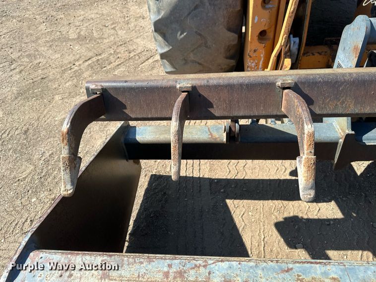 image for item EB2738 2005 Case 570MXT Turbo landscape tractor