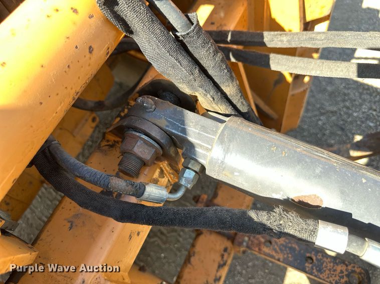 image for item EB2738 2005 Case 570MXT Turbo landscape tractor