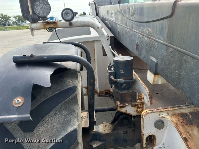 image for item EB2750 2007 Bobcat V638 telehandler