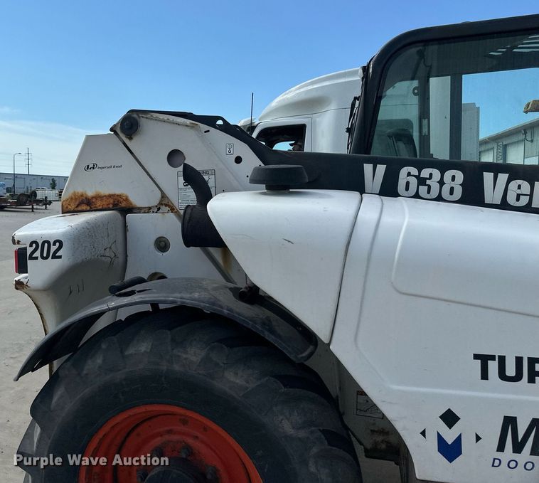 image for item EB2750 2007 Bobcat V638 telehandler